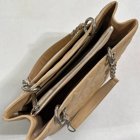 Chanel CC Quilted Shoulder Bag Caviar Beige Large Shopping Tote - Picture 12 of 16